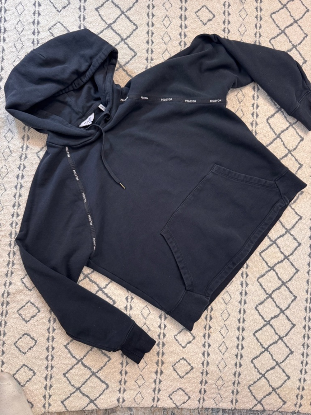 Peloton Black Logo-Trim Pullover Hoodie - Picture 2 of 5